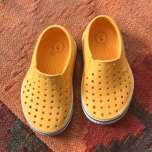 💛Native Shoes💛